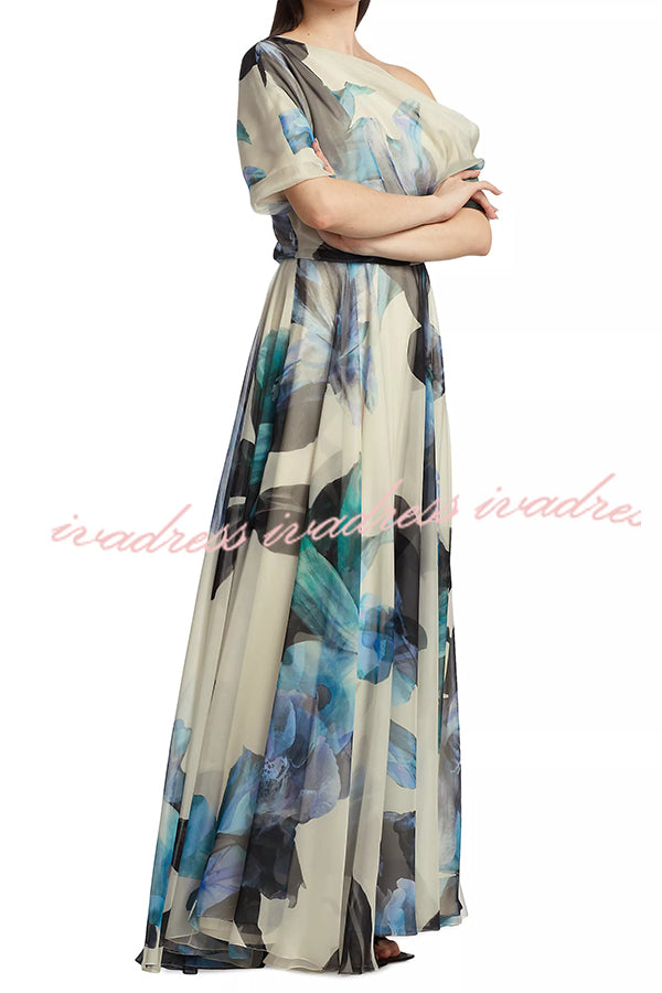 Unique Printed Bohemian Short-sleeved One-shoulder Maxi Dress