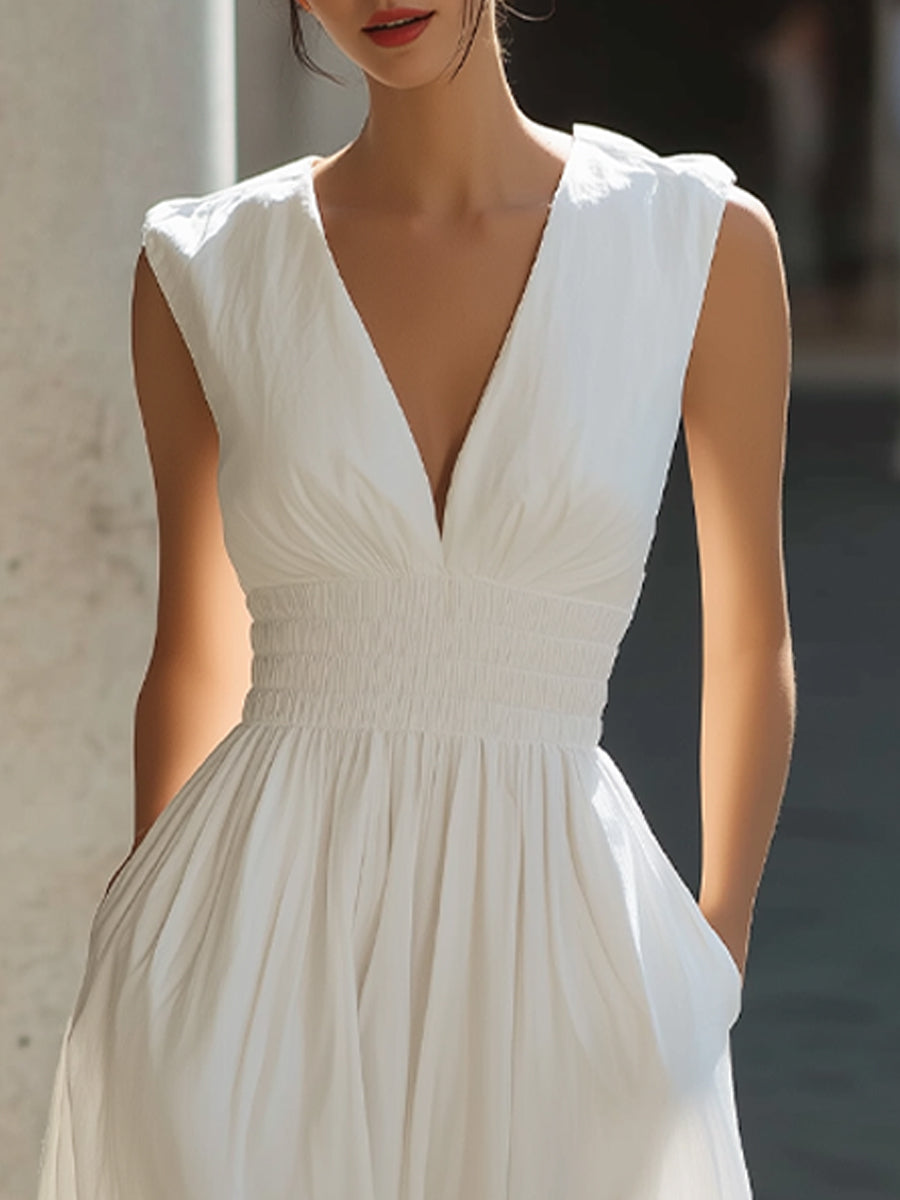 Elegant Sleeveless V-Neck Smocked Waist Maxi Dress With Pockets