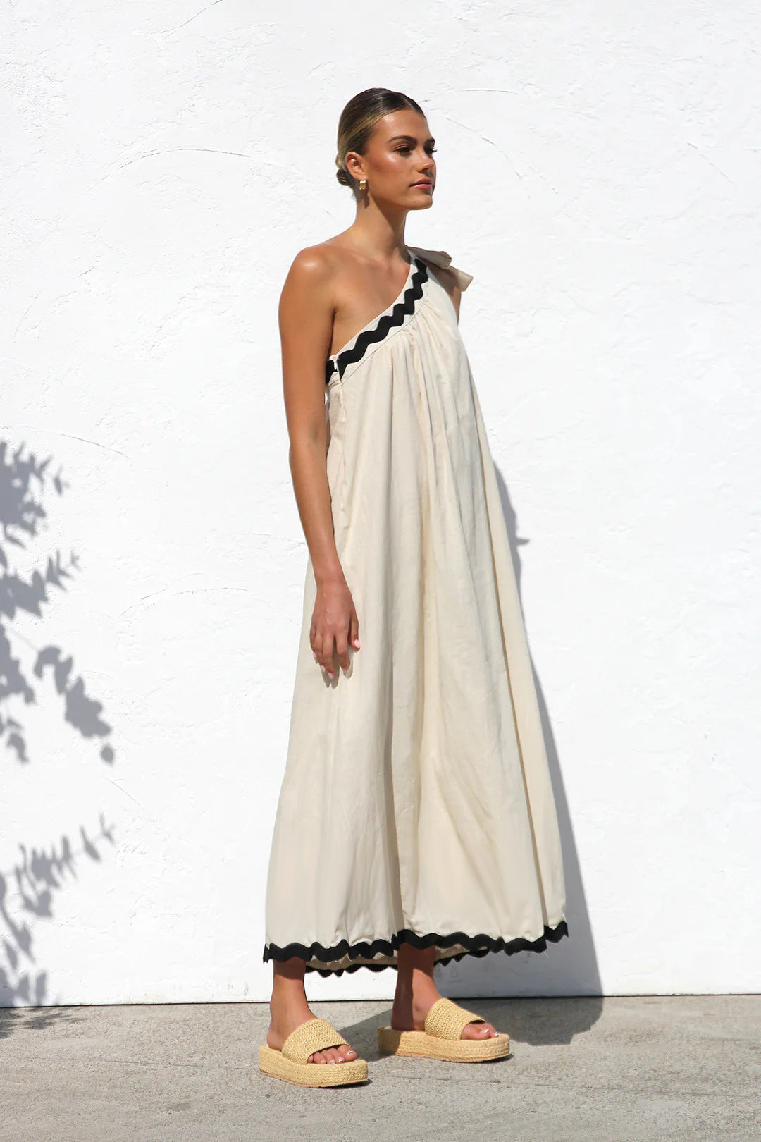 Oblique Shoulder Maxi Dress