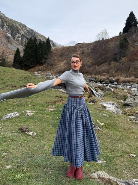 Navy Plaid High-Waist A-Line Skirt