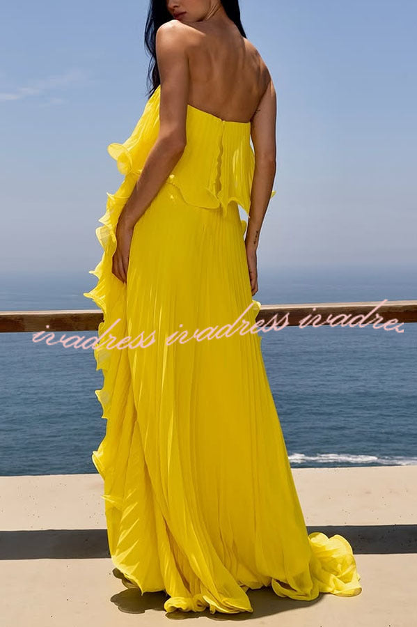 Reina Chiffon Pleated Wavy Ruffles Trim Strapless Loose Maxi Dress