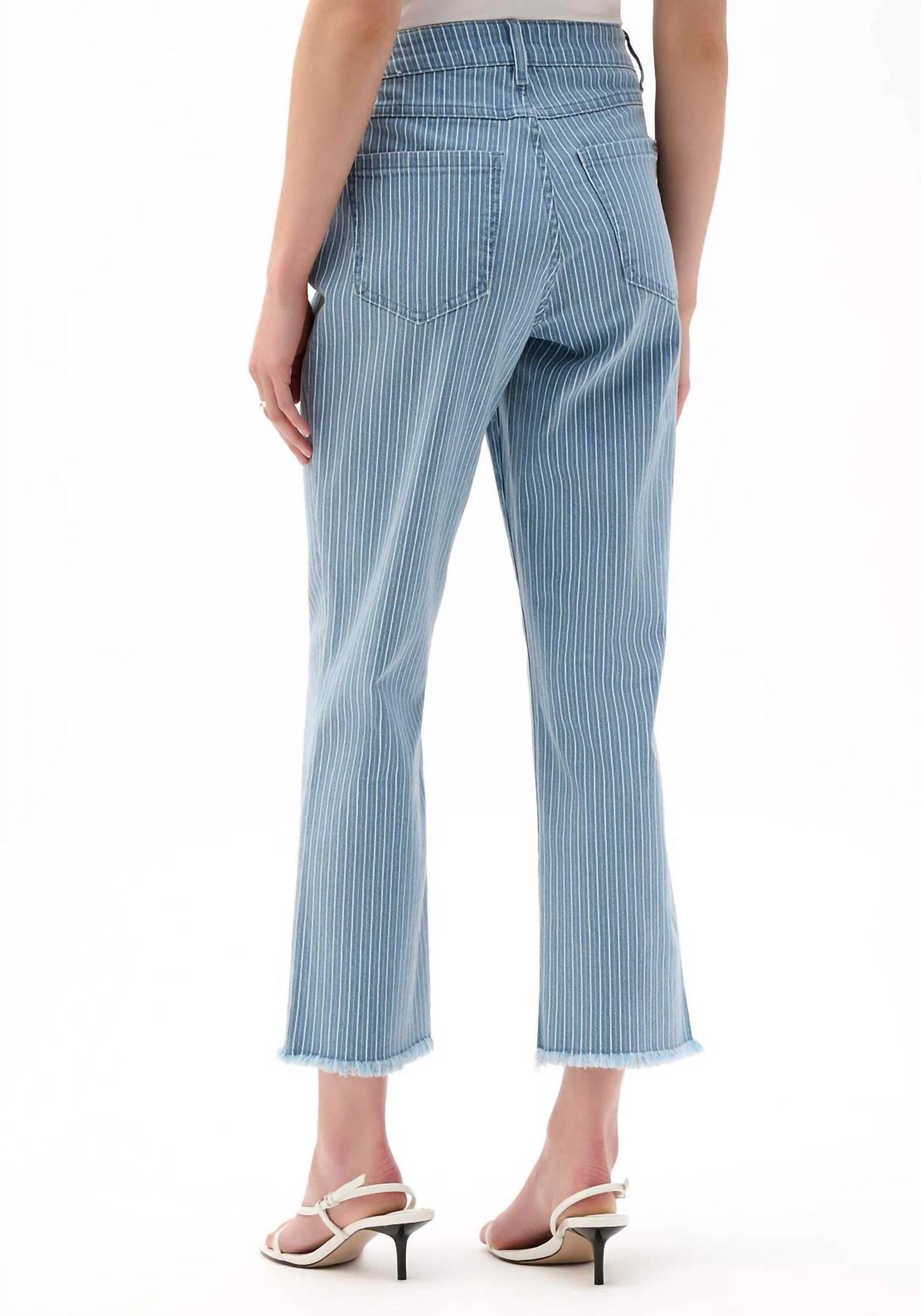 Joseph Ribkoff - Stripe Print Straight Leg Cropped Jeans