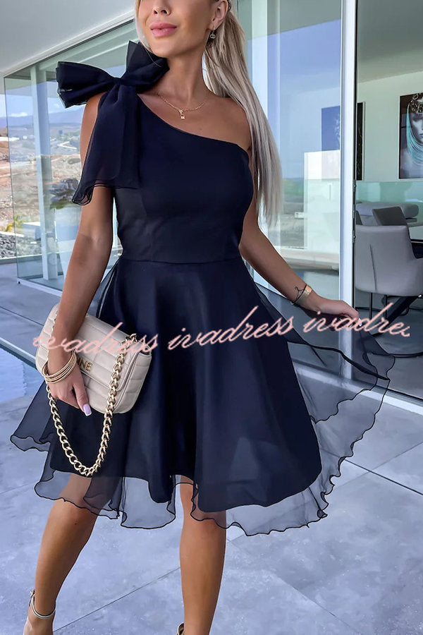 Lifetime Celebrations Tulle One Shoulder Bow Design Mini Dress