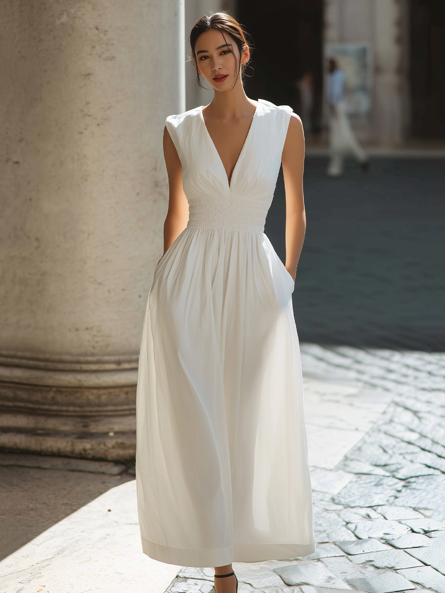 Elegant Sleeveless V-Neck Smocked Waist Maxi Dress With Pockets
