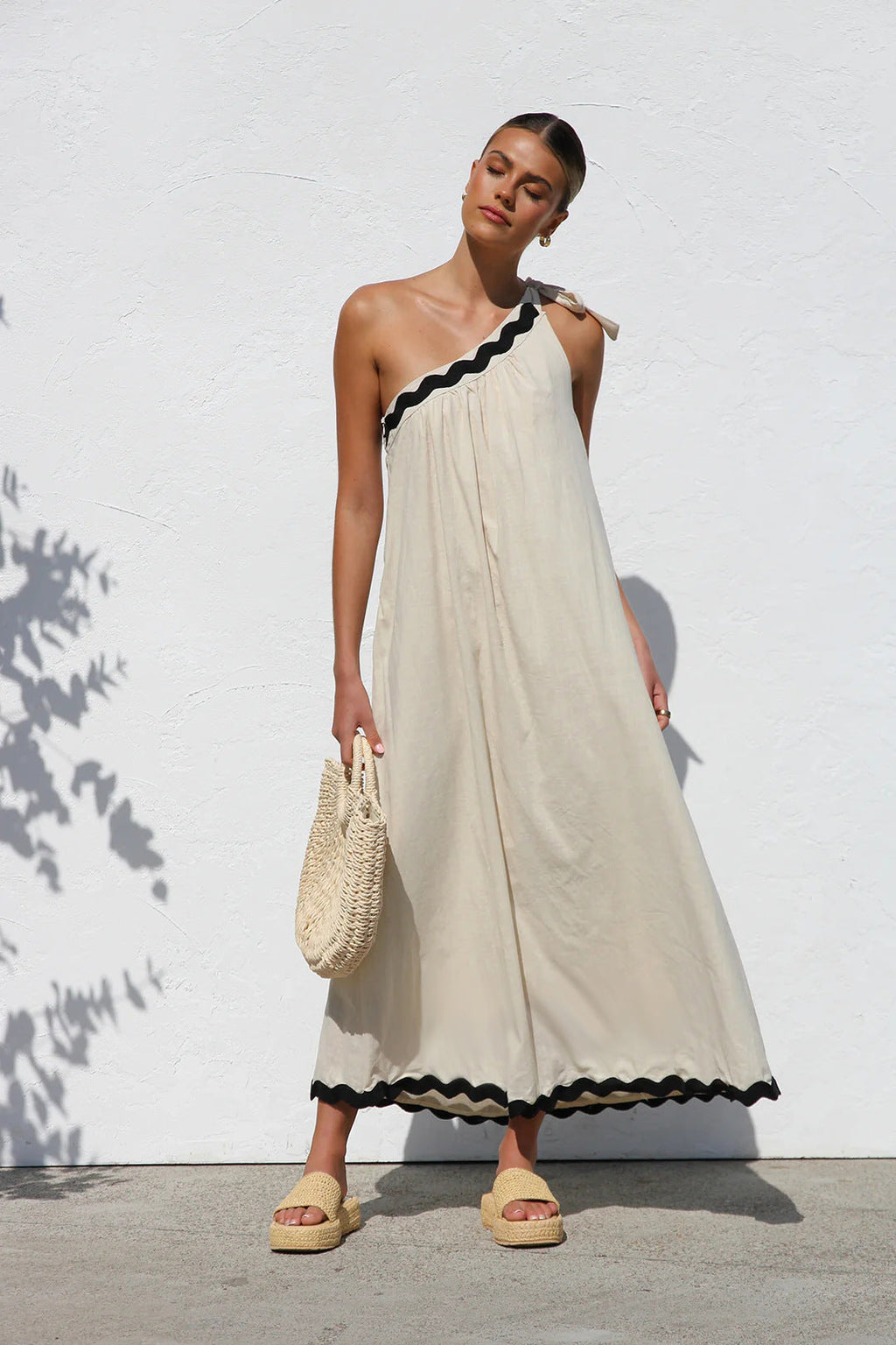 Oblique Shoulder Maxi Dress