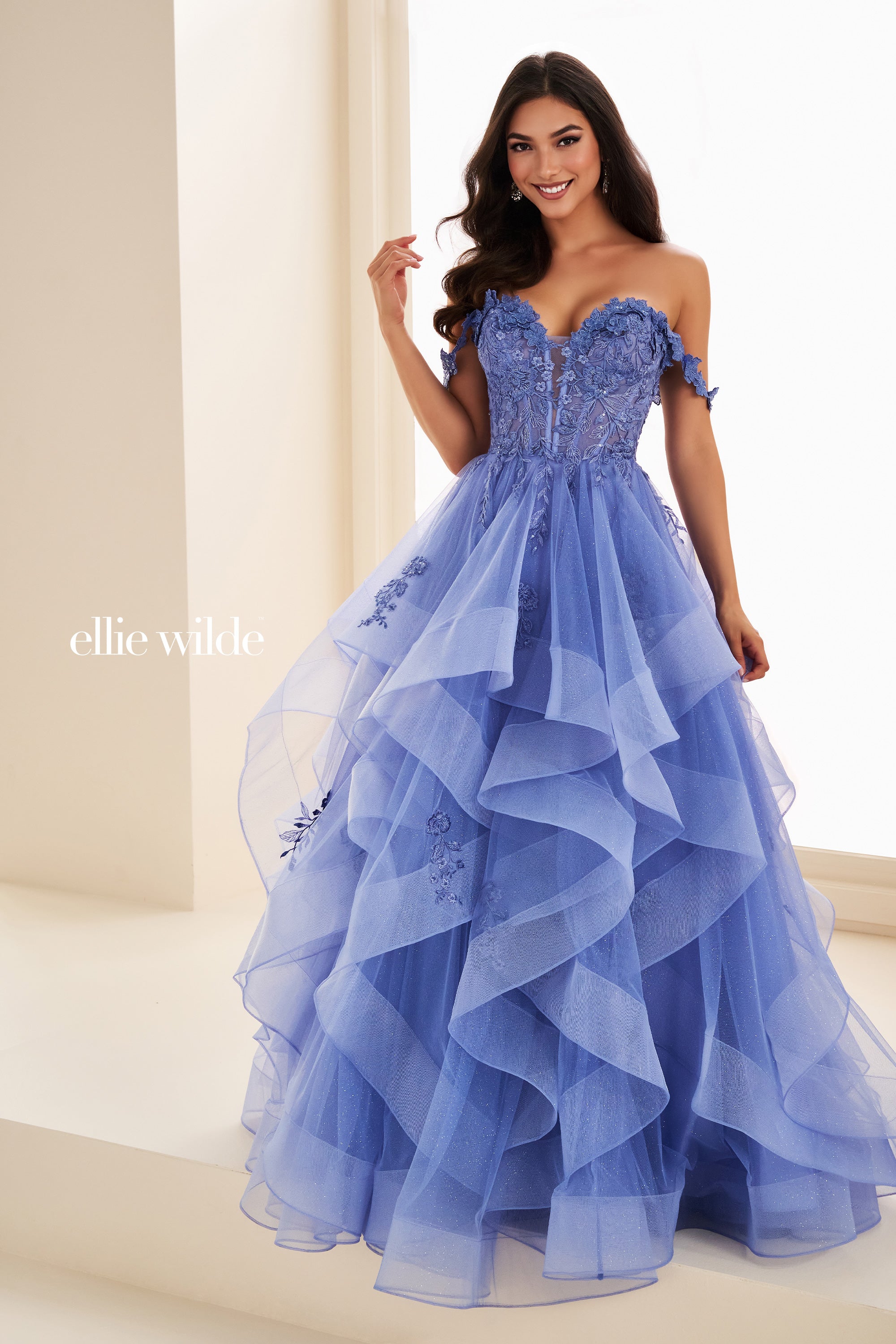 EW35084 - Ellie Wilde