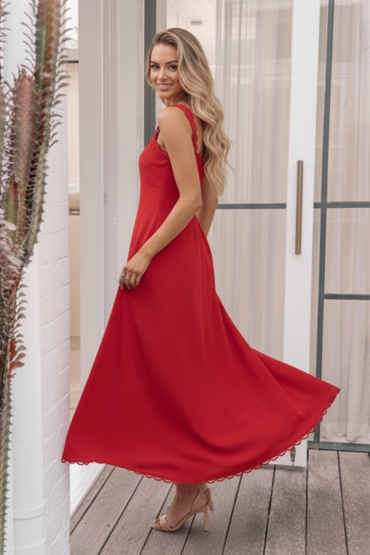 Evelisse Dress - Red