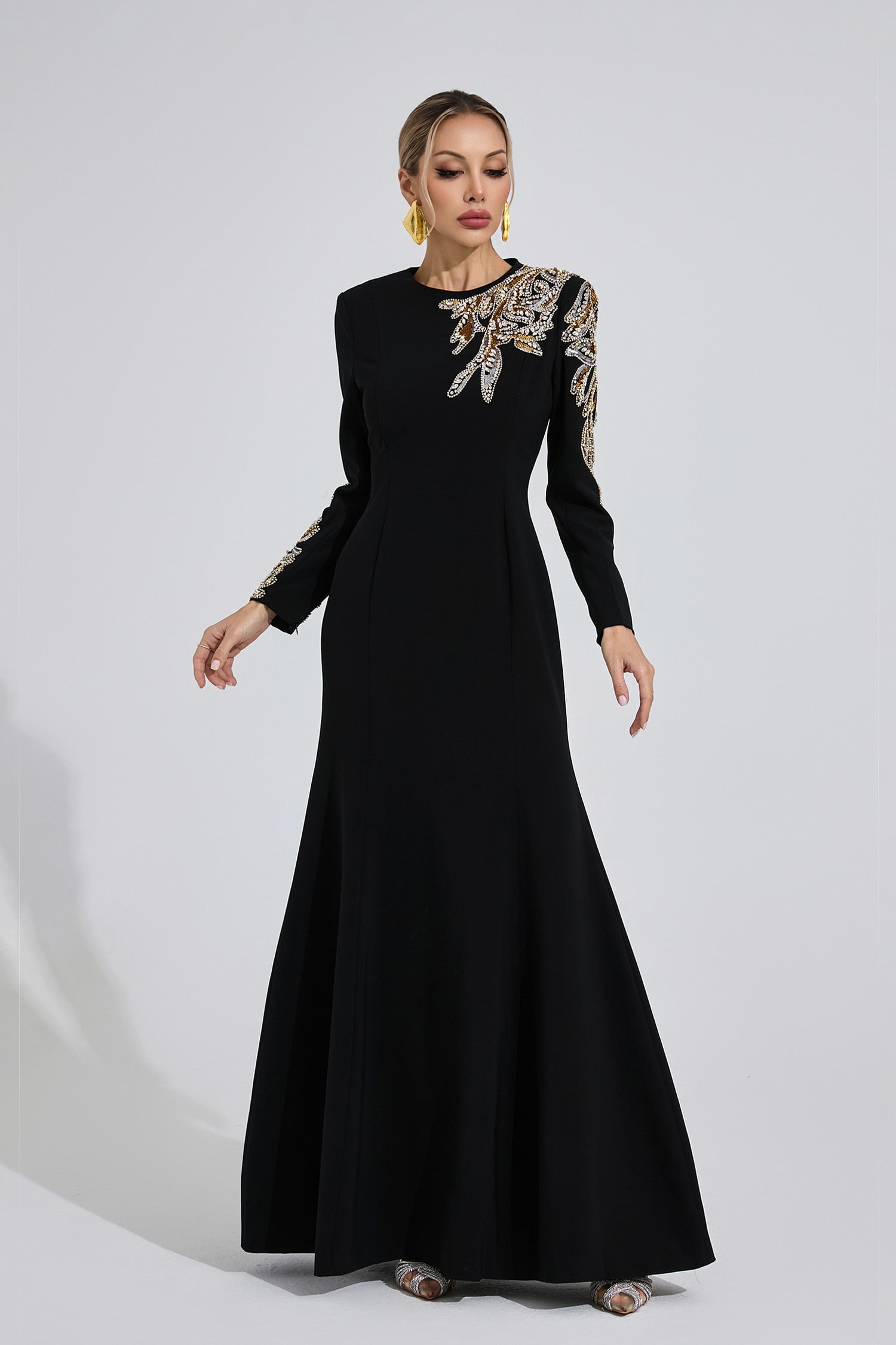 Melusine Black Elegant Maxi Dress