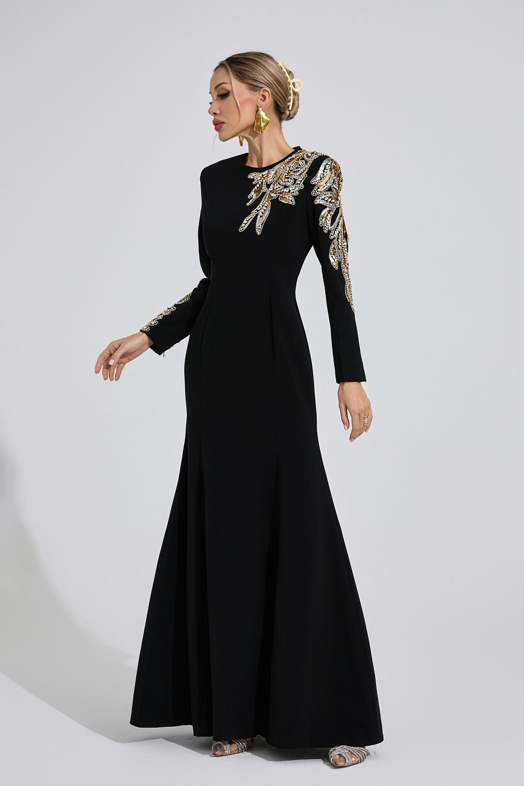 Melusine Black Elegant Maxi Dress