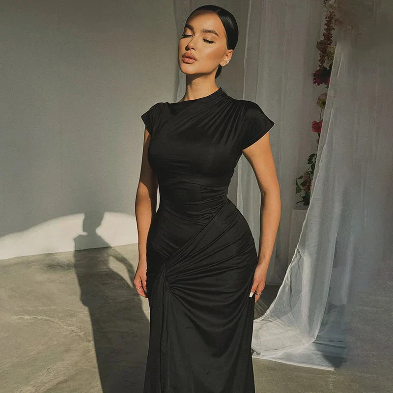 Short Sleeve Maxi Dress Curvy Silhouette & Flattering Tie-Up
