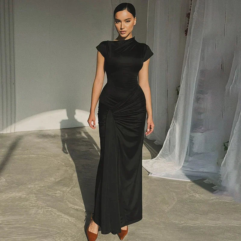 Short Sleeve Maxi Dress Curvy Silhouette & Flattering Tie-Up