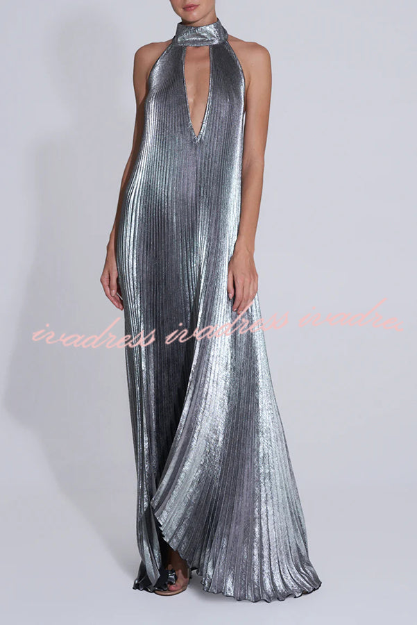 Celebration Party Pleated Metallic Fabric High Deep V-cutout Halter Neck A-line Maxi Dress
