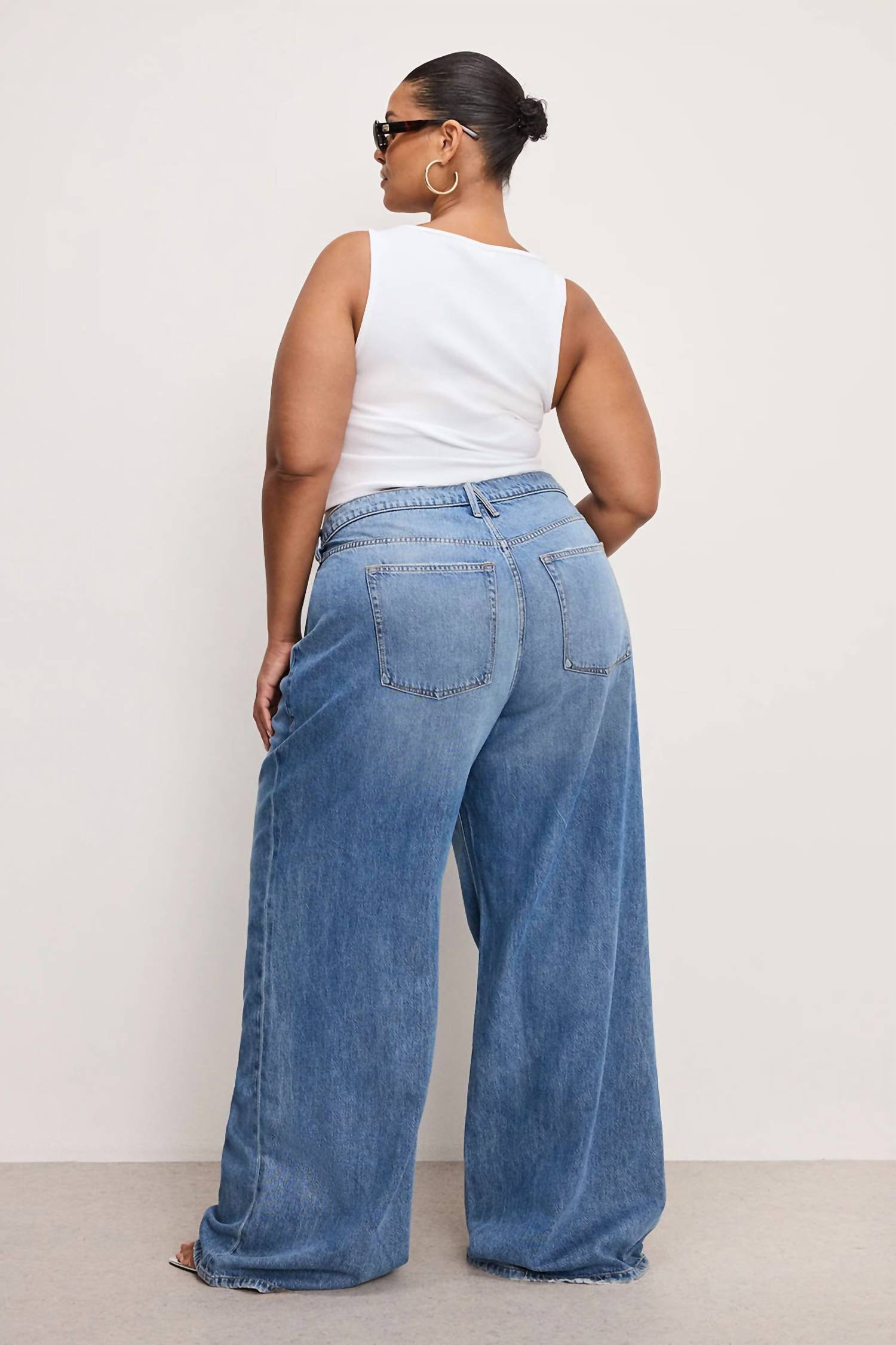 Good American - Weightless Good Standard Ease Jeans