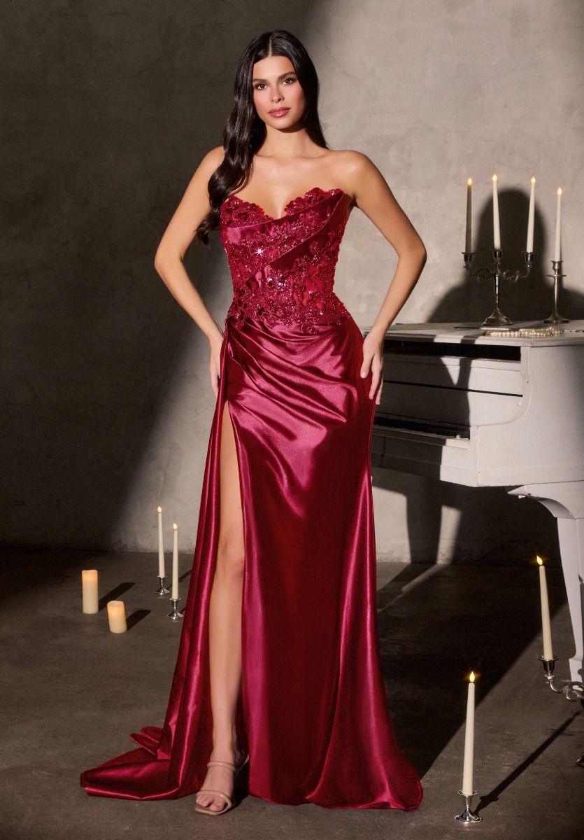 Leslie Gown ¨C Strapless Floral Beaded Evening Dress