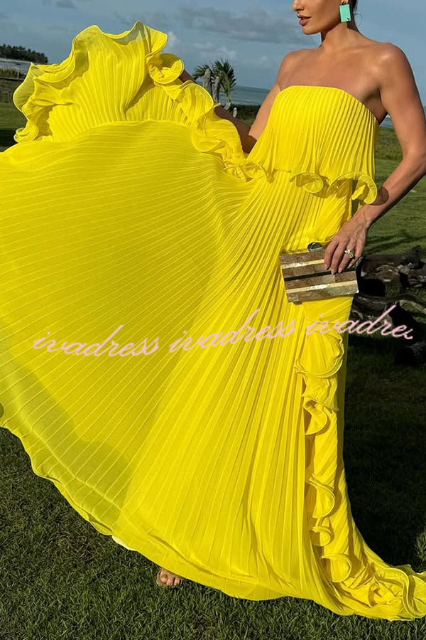 Reina Chiffon Pleated Wavy Ruffles Trim Strapless Loose Maxi Dress