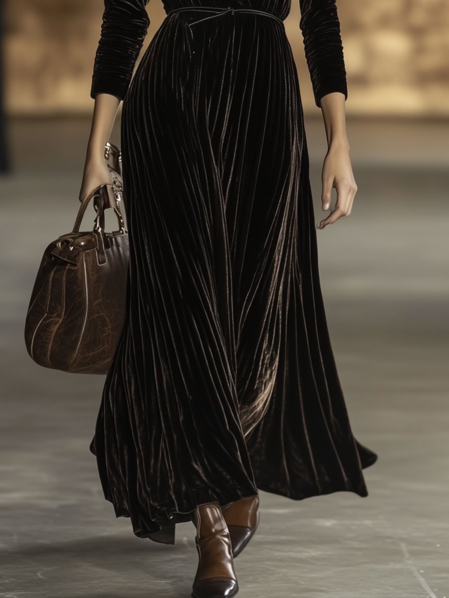【24-hour shipping out】V-Neck Retro Solid Color Belted Velvet Long-Sleeved Maxi Dress